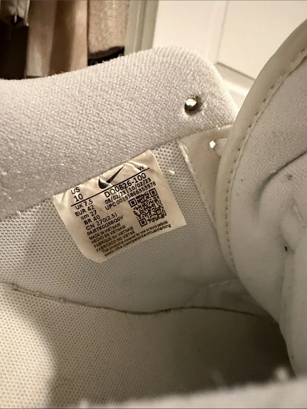 Nike low top